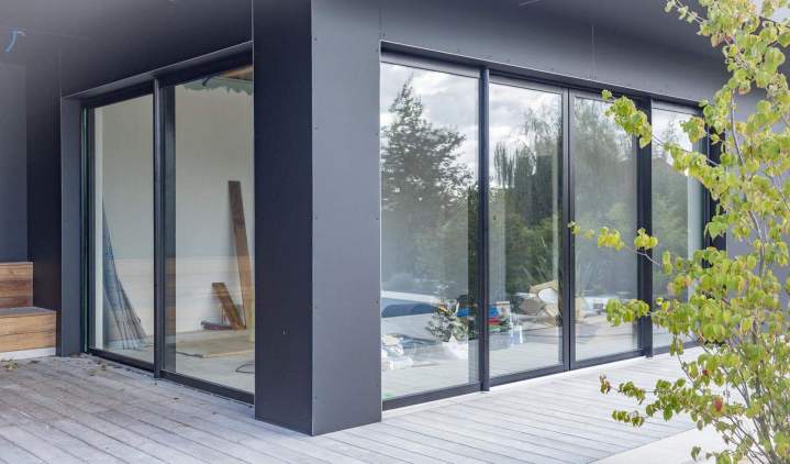 Conception de vitres sur mesure Vichy